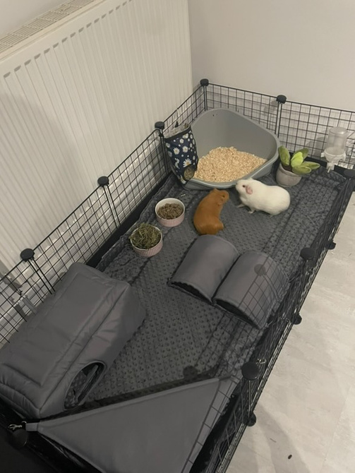 Mata do klatki dla świnki, jeża 100x60 wodoodporna jasny szary